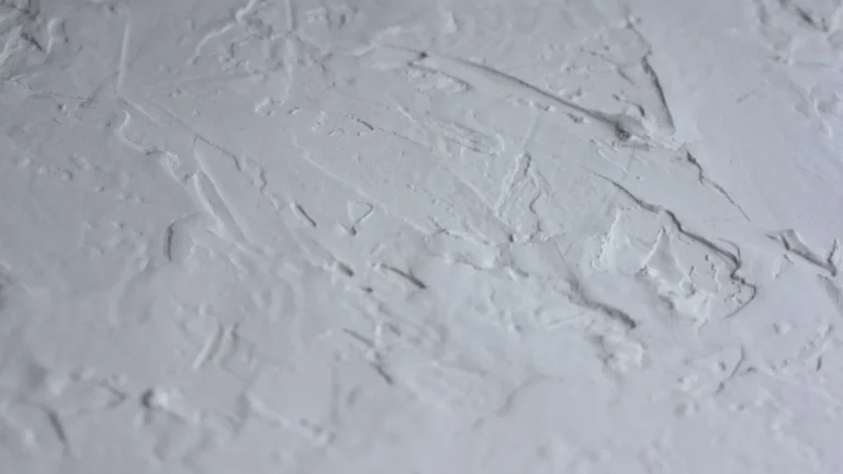 Textured Wall Repair: How to Match Knockdown or Orange Peel Finish