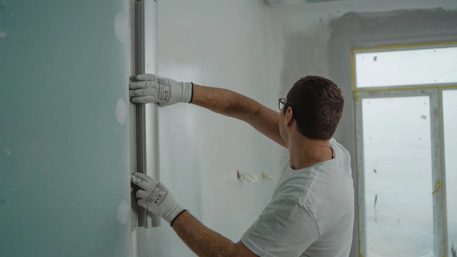 How to Hide Wall Damage You Can’t Fully Repair Before Move-Out